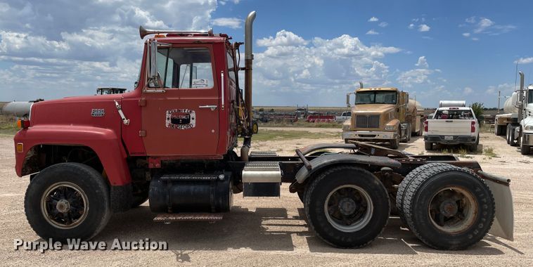 image for item DJ5225 1983 Ford LT9000  semi truck