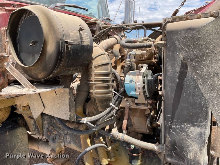 image for item DJ5225 1983 Ford LT9000  semi truck