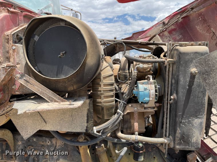 image for item DJ5225 1983 Ford LT9000  semi truck