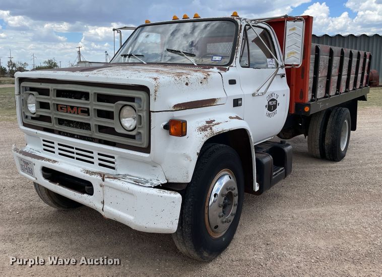 image for item DJ5231 1984 GMC C6000  dump flatbed truck