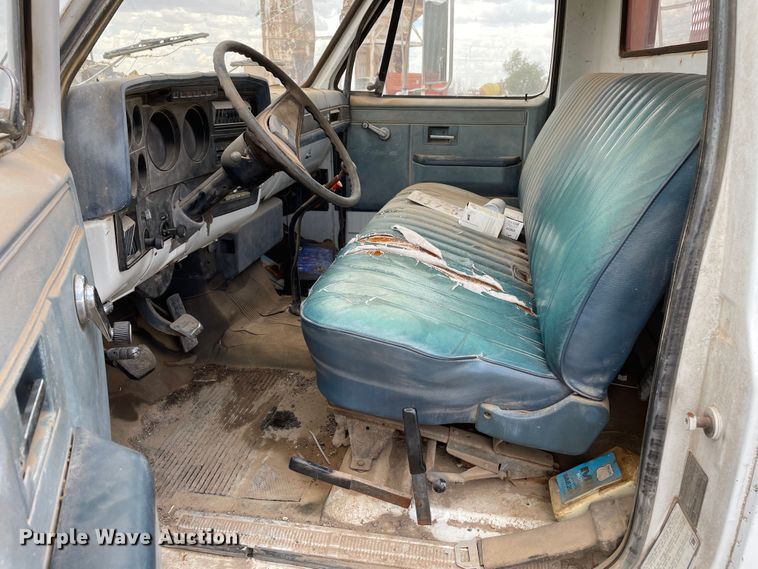 image for item DJ5231 1984 GMC C6000  dump flatbed truck