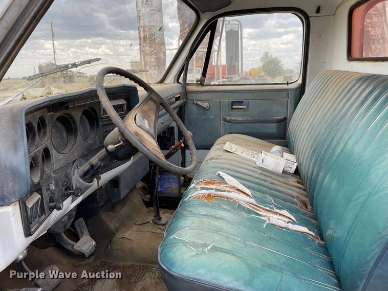 image for item DJ5231 1984 GMC C6000  dump flatbed truck