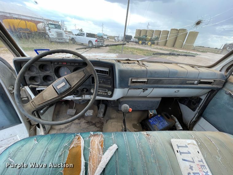 image for item DJ5231 1984 GMC C6000  dump flatbed truck