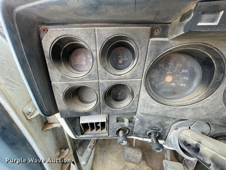 image for item DJ5231 1984 GMC C6000  dump flatbed truck