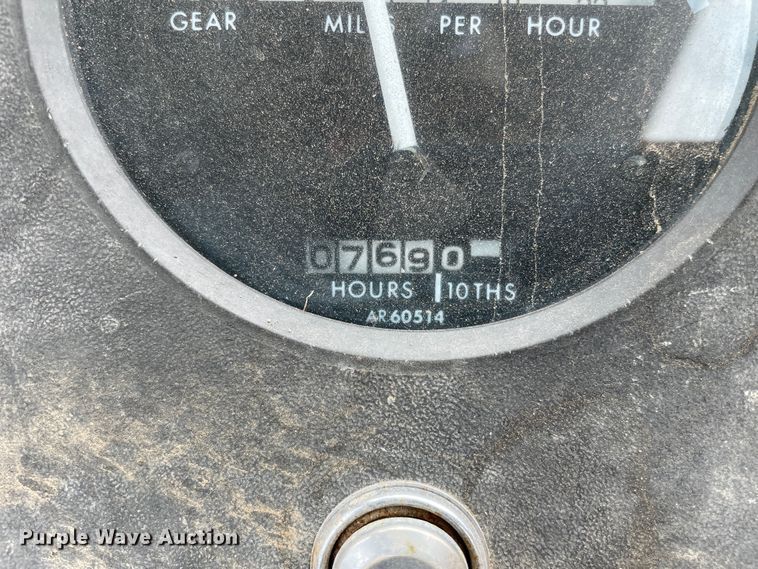 image for item DJ5232 1976 John Deere 4430  tractor