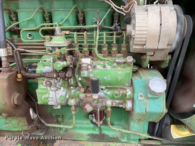 image for item DJ5232 1976 John Deere 4430  tractor