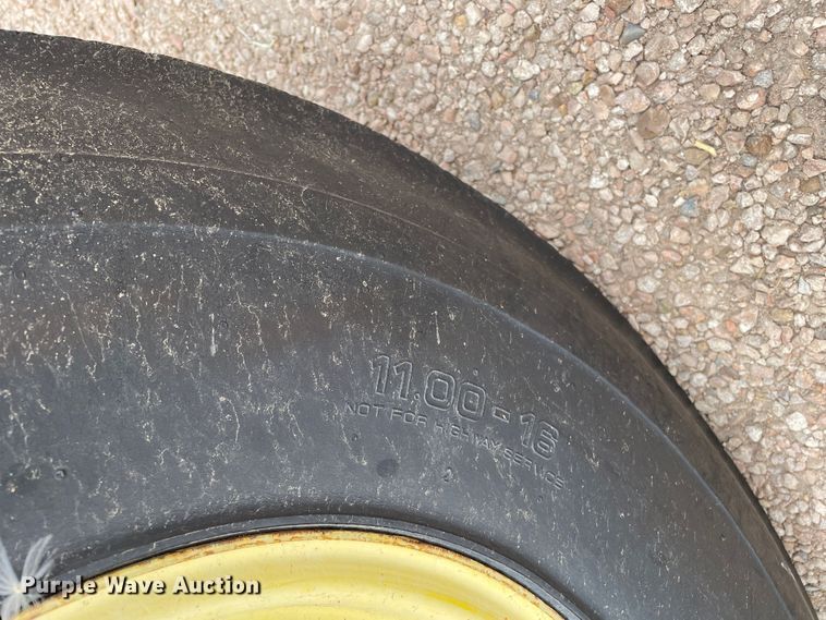 image for item DJ5232 1976 John Deere 4430  tractor