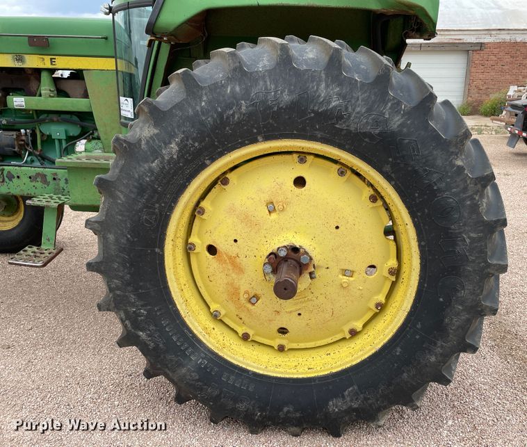 image for item DJ5232 1976 John Deere 4430  tractor