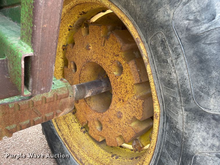 image for item DJ5232 1976 John Deere 4430  tractor