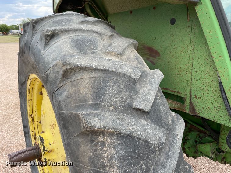 image for item DJ5232 1976 John Deere 4430  tractor