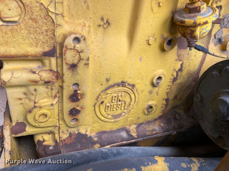 image for item DJ5233 1980 Hyster C550A  pneumatic roller