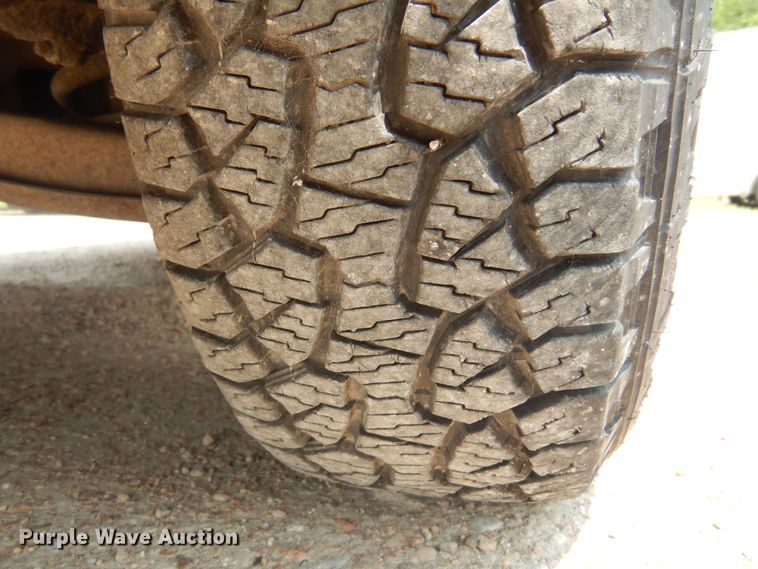 image for item DK0958 1994 Chevrolet Suburban  SUV