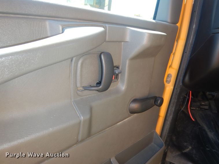 image for item DN1681 2008 Thomas  school bus