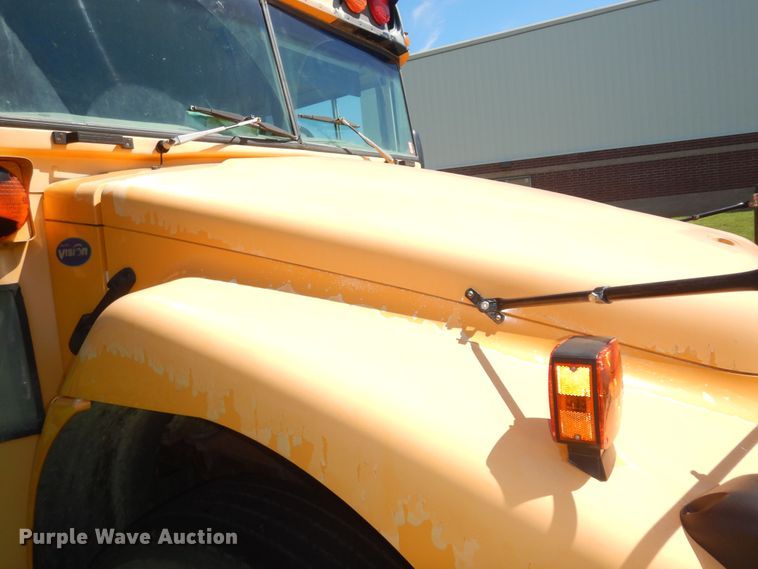 image for item DN1682 2006 Blue Bird Vision  school bus