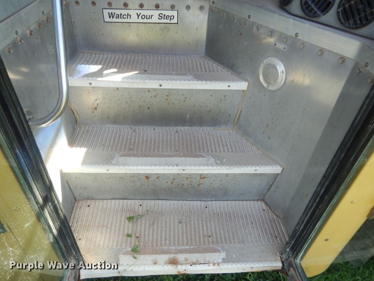 image for item DN1682 2006 Blue Bird Vision  school bus