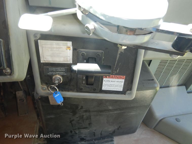 image for item DN1682 2006 Blue Bird Vision  school bus