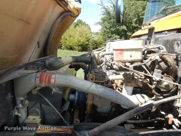 image for item DN1682 2006 Blue Bird Vision  school bus