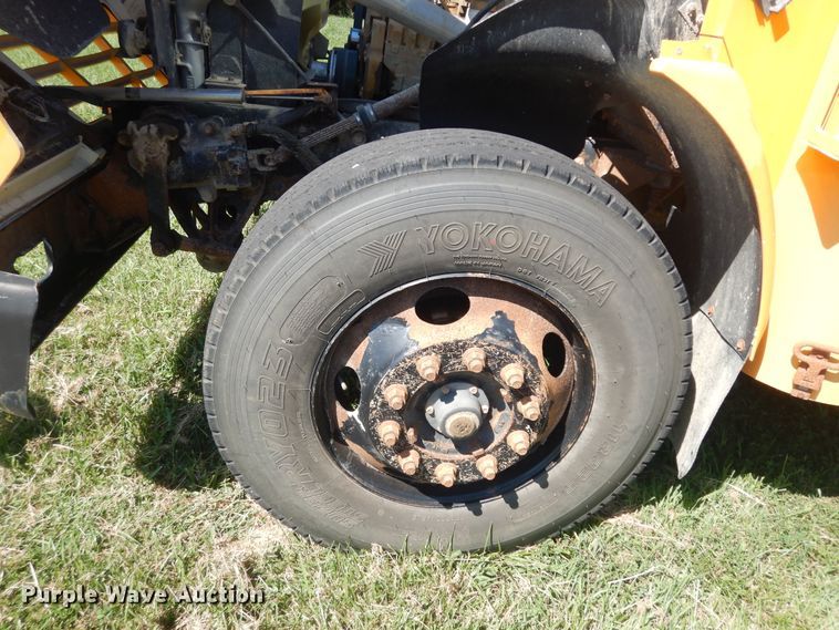 image for item DN1682 2006 Blue Bird Vision  school bus