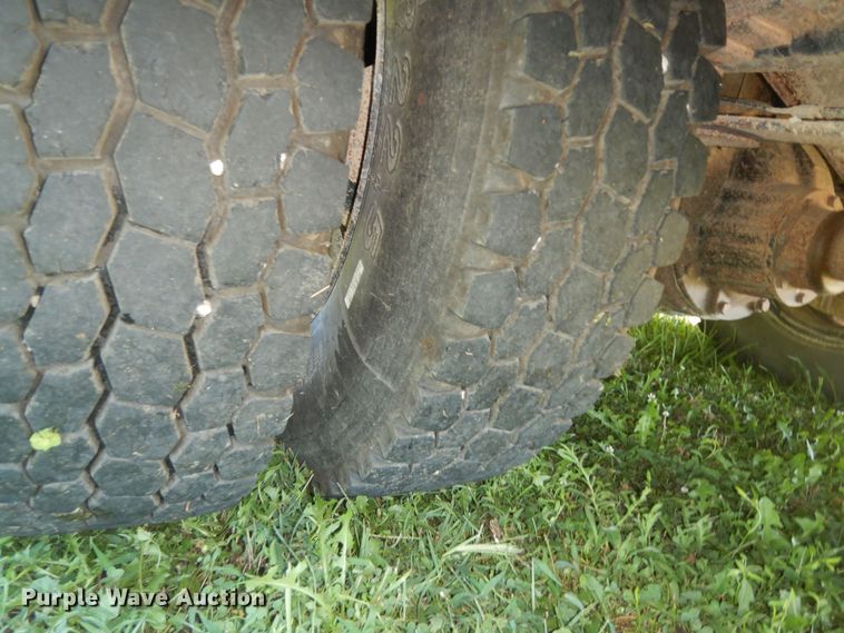 image for item DN1682 2006 Blue Bird Vision  school bus