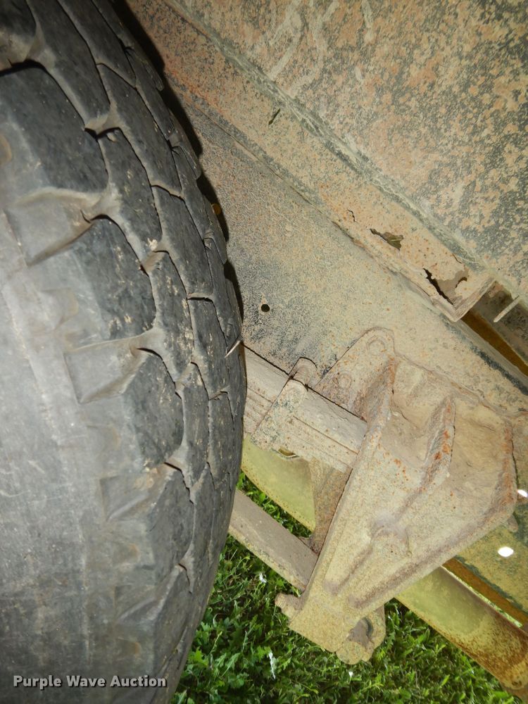 image for item DN1682 2006 Blue Bird Vision  school bus