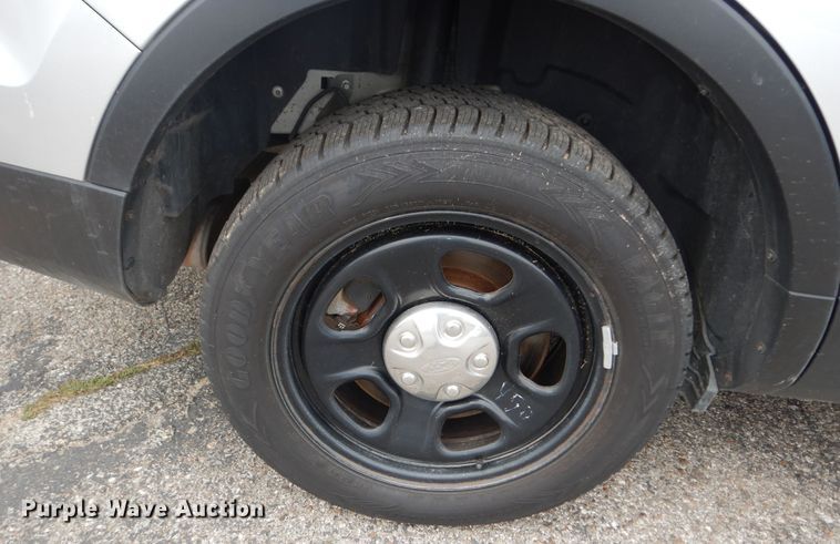 image for item DN1687 2017 Ford Explorer Police Interceptor  SUV