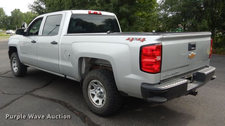 image for item DN1708 2018 Chevrolet Silverado 1500  Crew Cab pickup truck