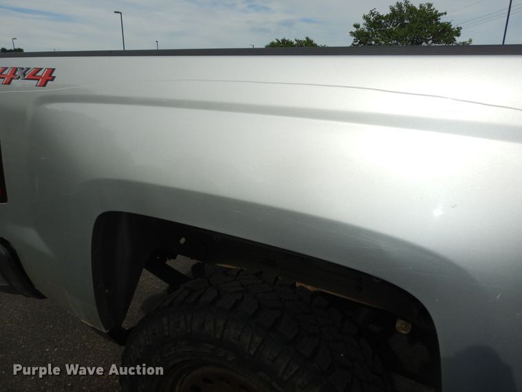 image for item DN1708 2018 Chevrolet Silverado 1500  Crew Cab pickup truck