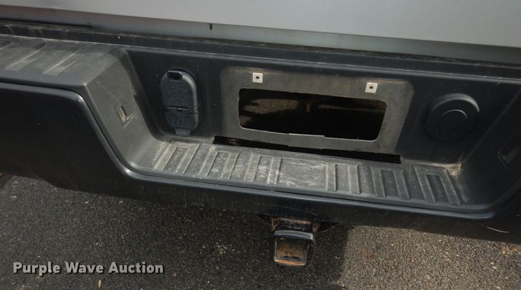 image for item DN1708 2018 Chevrolet Silverado 1500  Crew Cab pickup truck