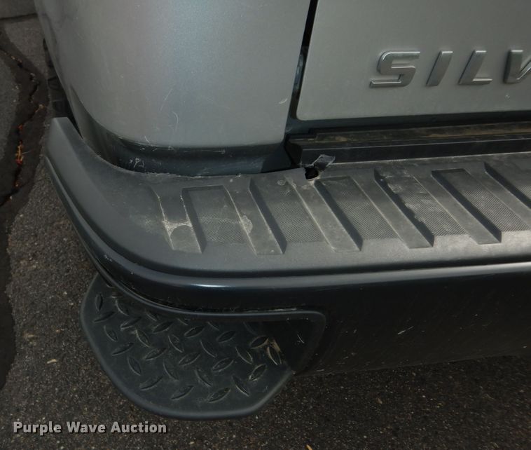 image for item DN1708 2018 Chevrolet Silverado 1500  Crew Cab pickup truck