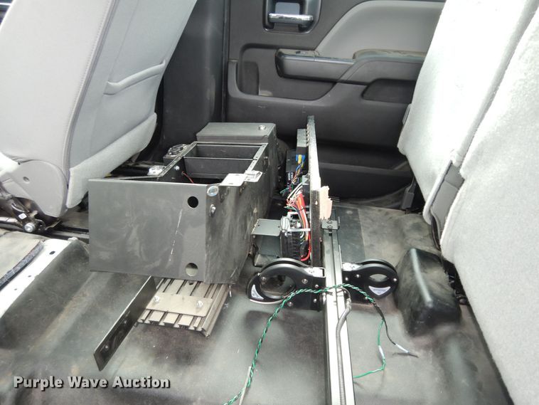 image for item DN1708 2018 Chevrolet Silverado 1500  Crew Cab pickup truck