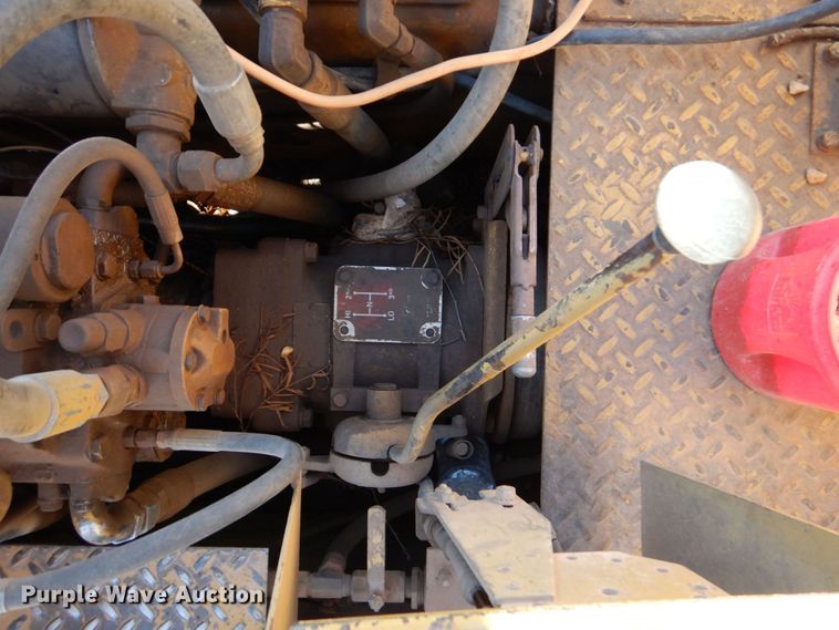 image for item DO1449 1992 Ferguson SP-1118  pneumatic roller