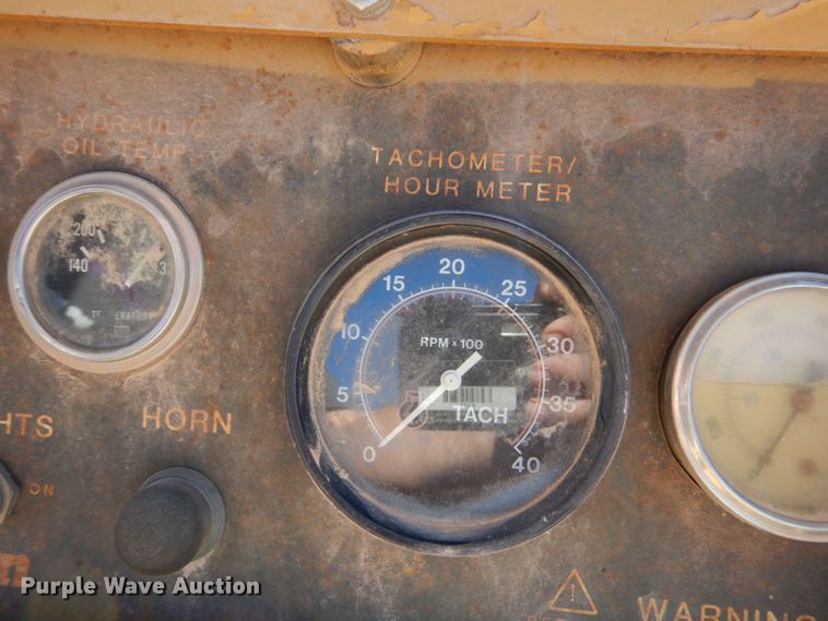 image for item DO1449 1992 Ferguson SP-1118  pneumatic roller