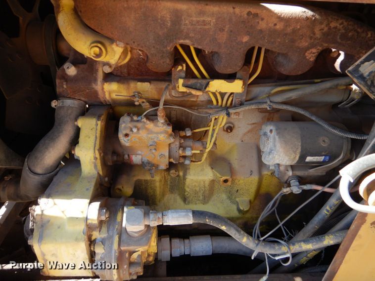 image for item DO1449 1992 Ferguson SP-1118  pneumatic roller