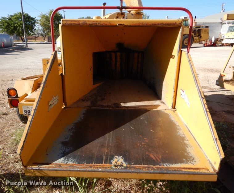 image for item DO1450 1996 Vermeer 1250BC  wood chipper