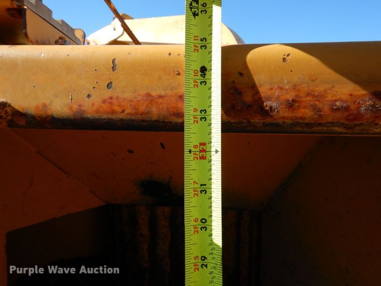 image for item DO1450 1996 Vermeer 1250BC  wood chipper