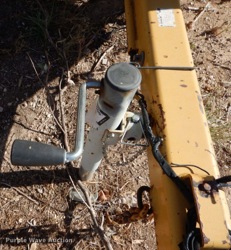 image for item DO1450 1996 Vermeer 1250BC  wood chipper