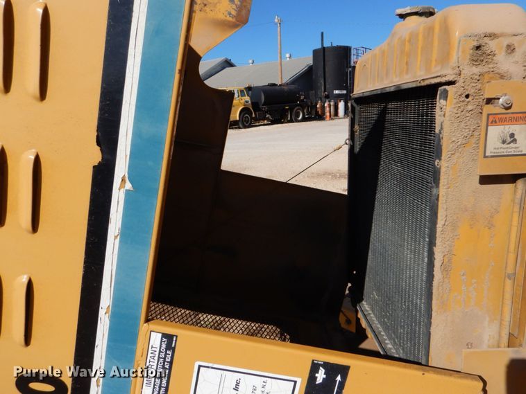 image for item DO1450 1996 Vermeer 1250BC  wood chipper