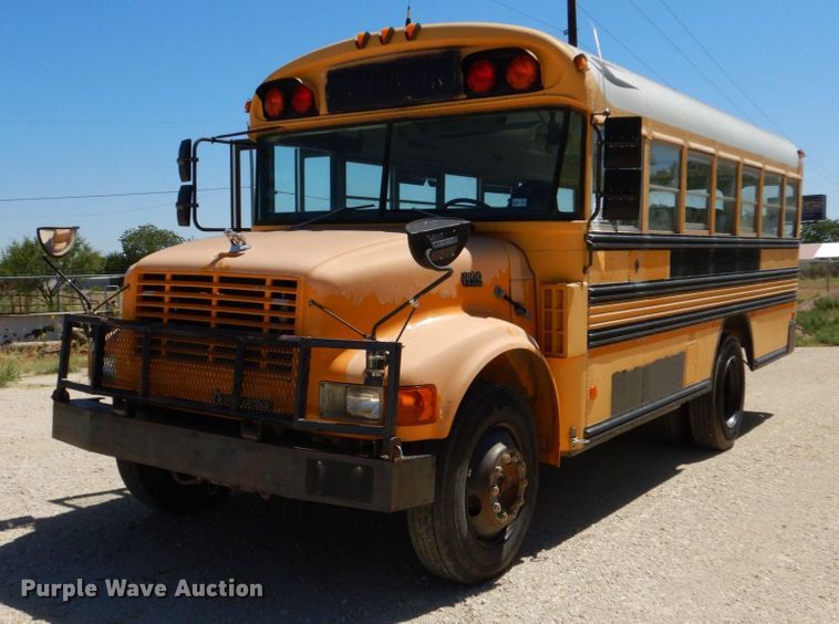image for item DO1454 1999 International 3800  school bus