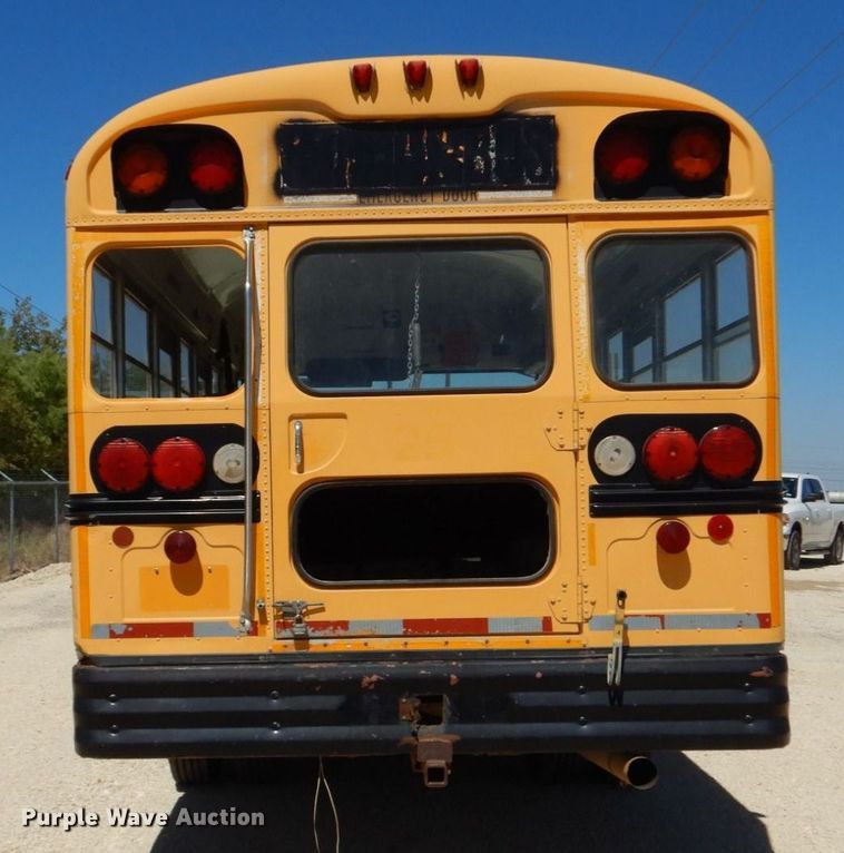 image for item DO1454 1999 International 3800  school bus
