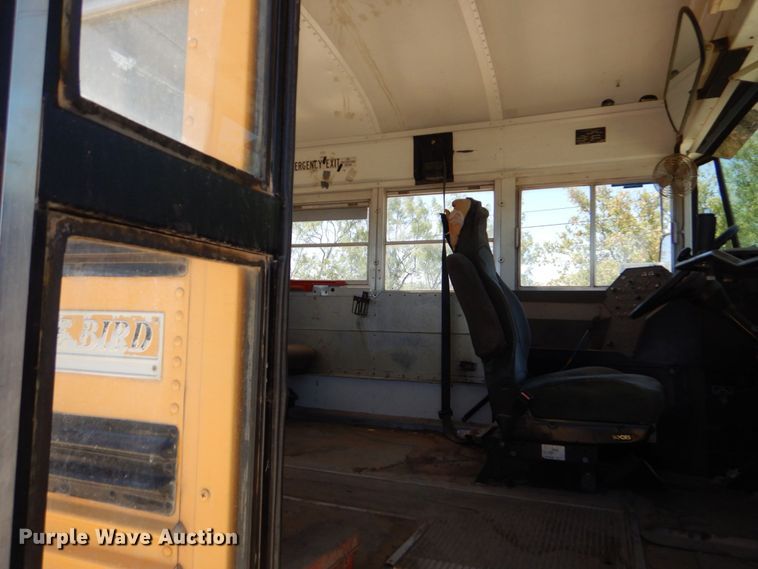 image for item DO1454 1999 International 3800  school bus