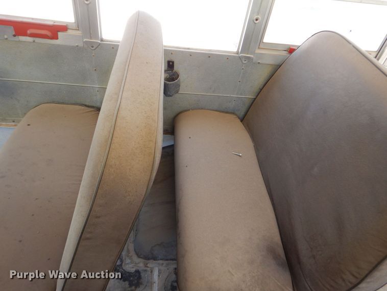 image for item DO1454 1999 International 3800  school bus