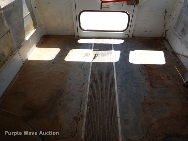 image for item DO1454 1999 International 3800  school bus