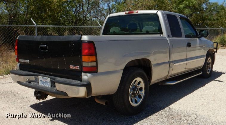 image for item DO1455 2007 GMC Sierra 1500  Ext. Cab pickup truck