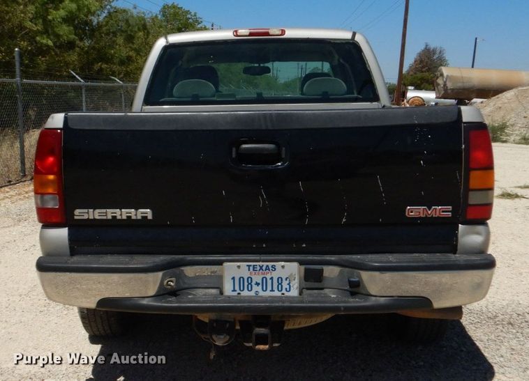 image for item DO1455 2007 GMC Sierra 1500  Ext. Cab pickup truck