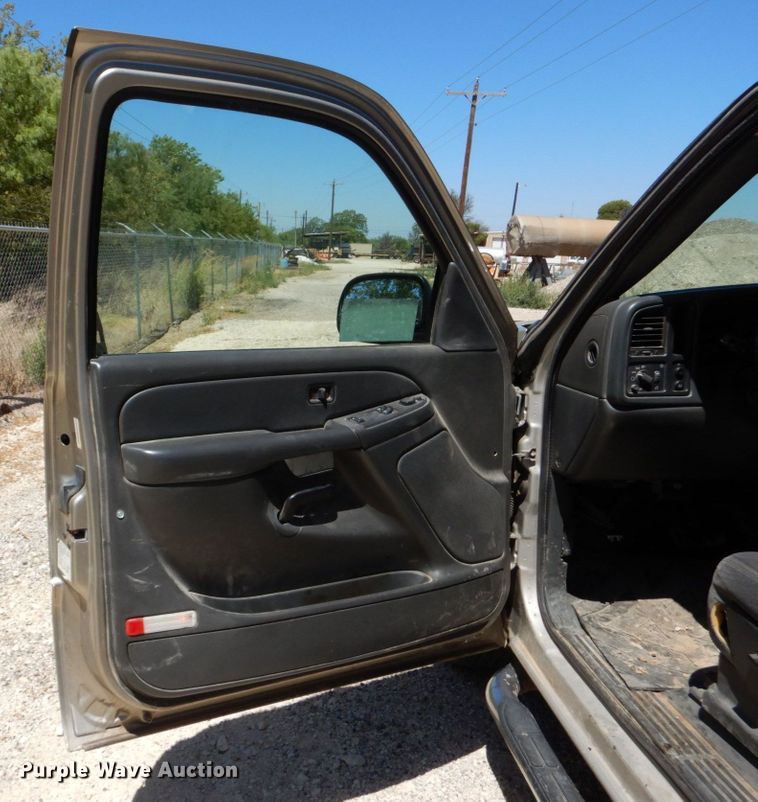 image for item DO1455 2007 GMC Sierra 1500  Ext. Cab pickup truck