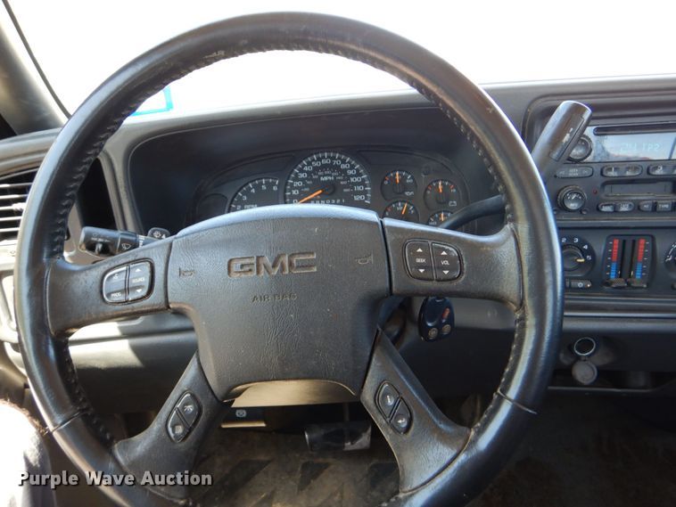 image for item DO1455 2007 GMC Sierra 1500  Ext. Cab pickup truck