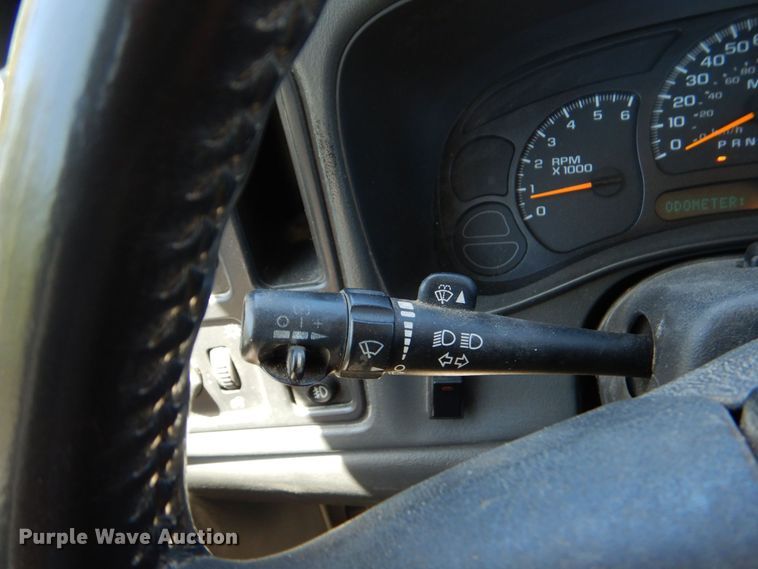 image for item DO1455 2007 GMC Sierra 1500  Ext. Cab pickup truck