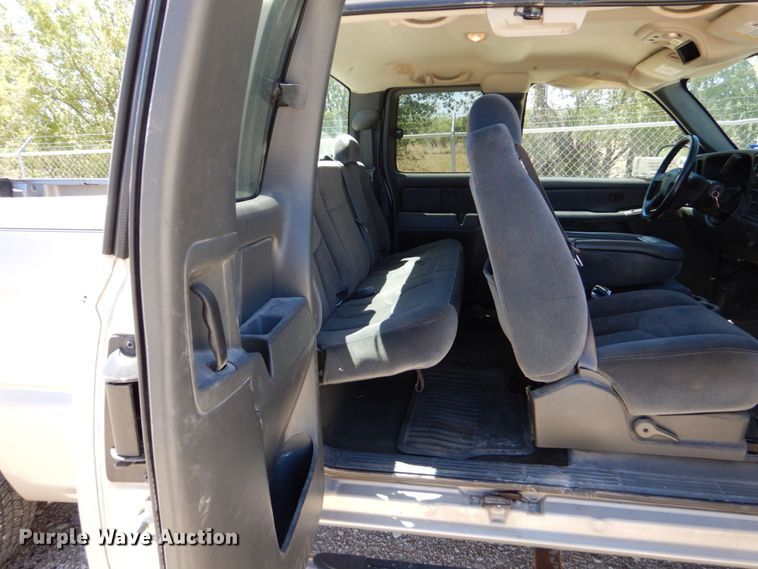 image for item DO1455 2007 GMC Sierra 1500  Ext. Cab pickup truck