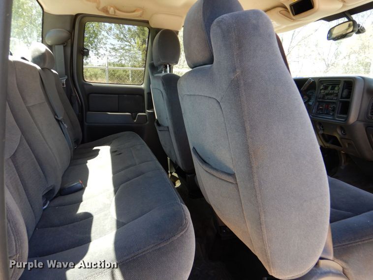 image for item DO1455 2007 GMC Sierra 1500  Ext. Cab pickup truck