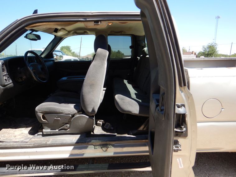 image for item DO1455 2007 GMC Sierra 1500  Ext. Cab pickup truck